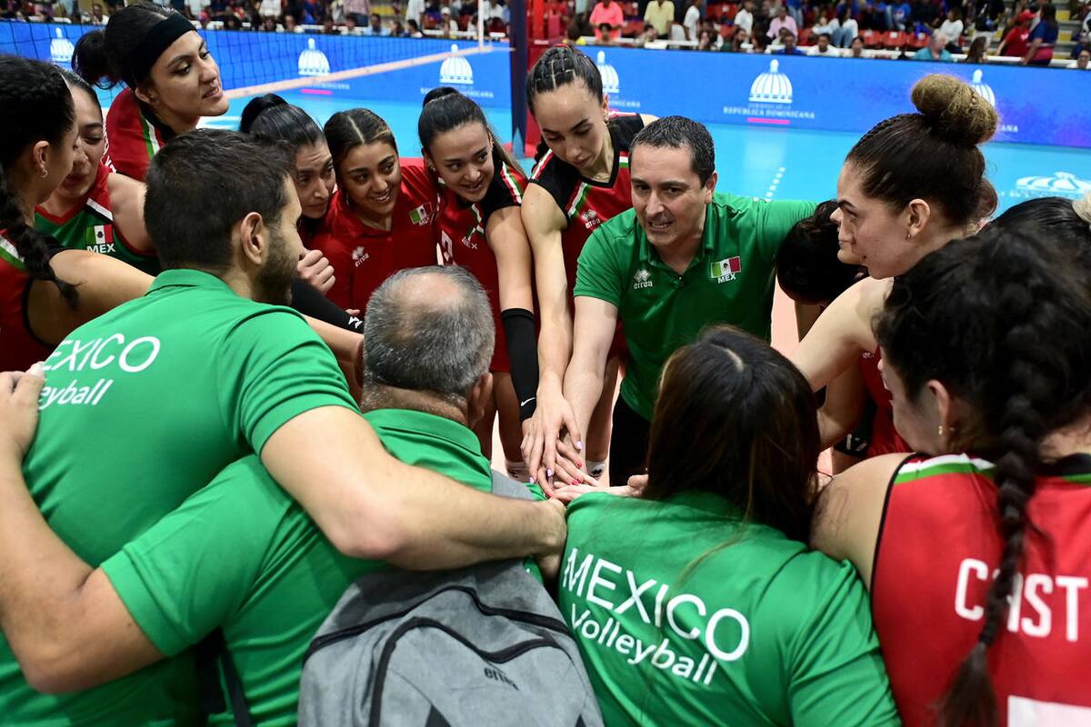 México consigue medalla de bronce en voleibol femenil