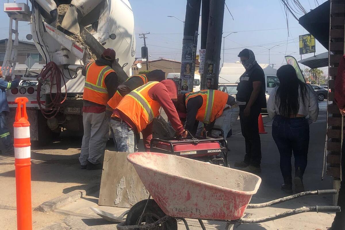 Reemplazarán 5 semáforos en bulevar Benito Juárez de Rosarito