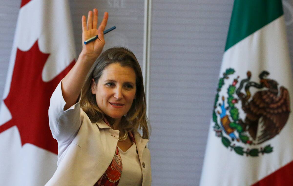 Chrystia Freeland, exprimera ministra de Finanzas de Canadá durante una conferencia en México el 15 de julio del 2018. | Crédito: AP Photo/Marco Ugarte