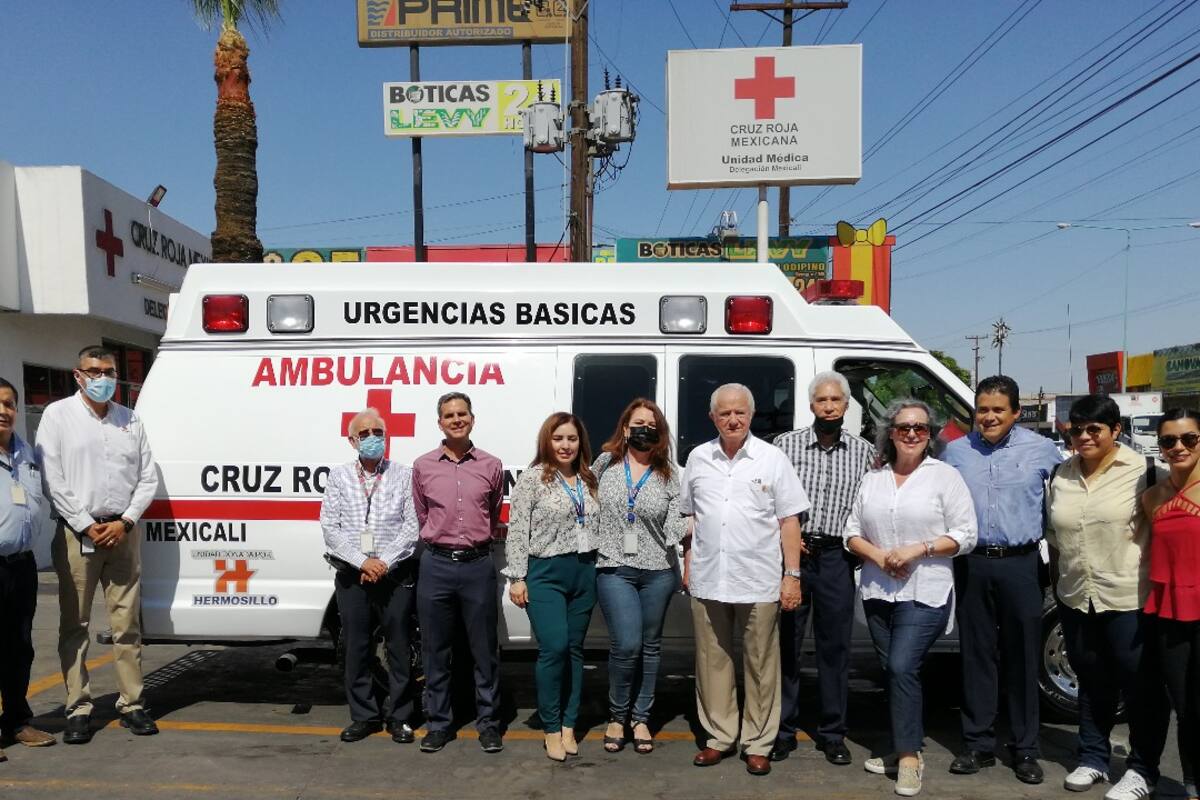 Donan ambulancia a la Cruz Roja de Mexicali