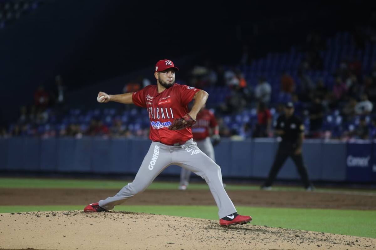 Gana Águilas el tercero de la serie ante Sultanes