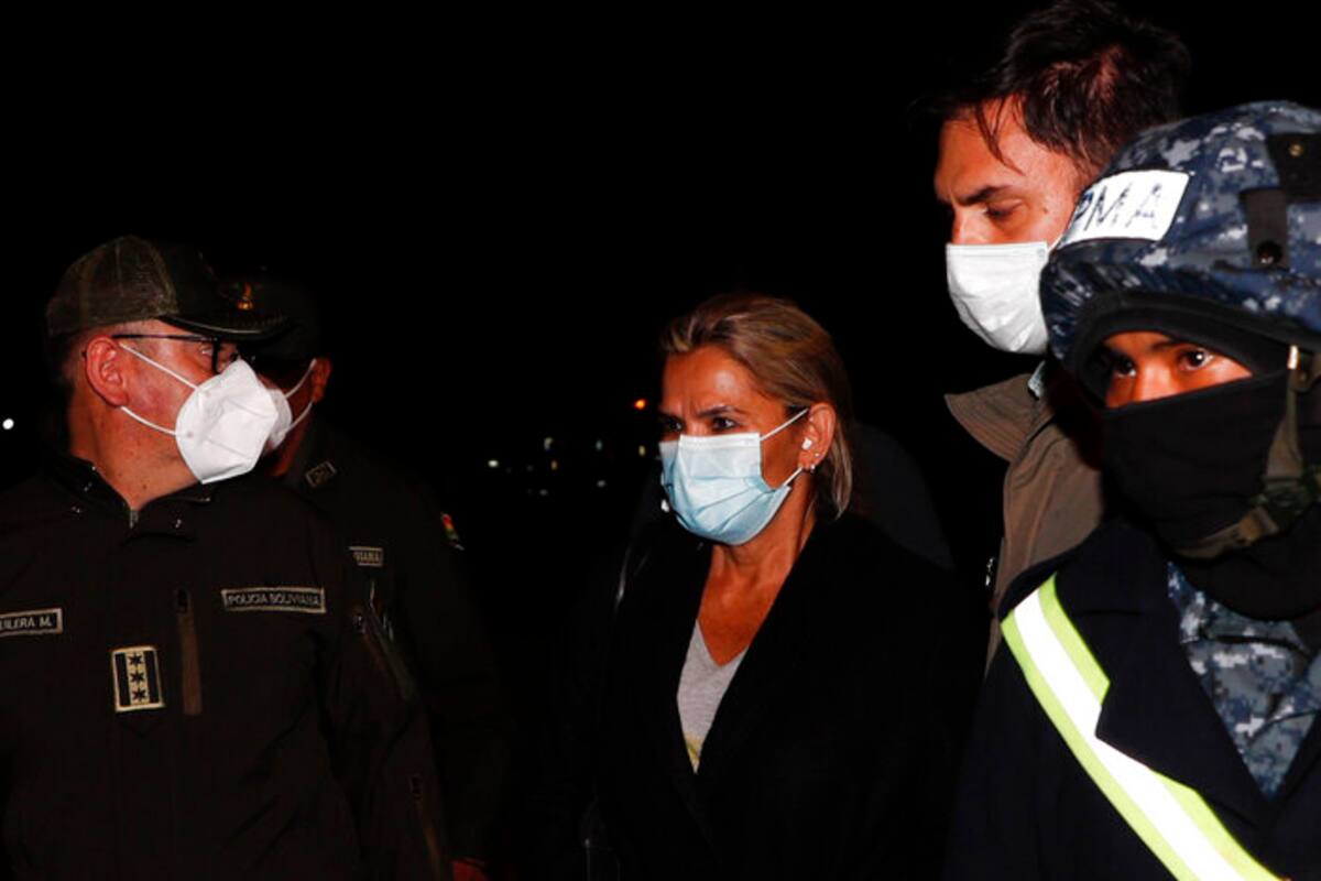 Ex presidenta de Bolivia tilda su detención de “ilegal”