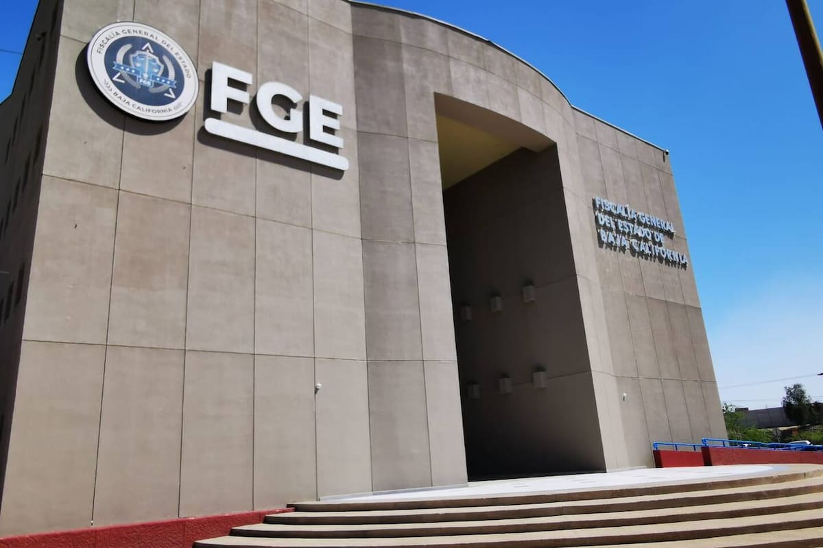 Presentan nuevos fiscales tras reestructuración en la FGE
