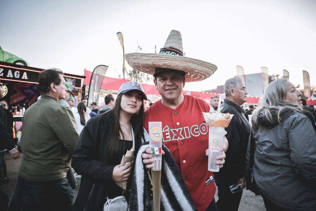 Gran ambiente en Fan Fest de la Serie del Caribe