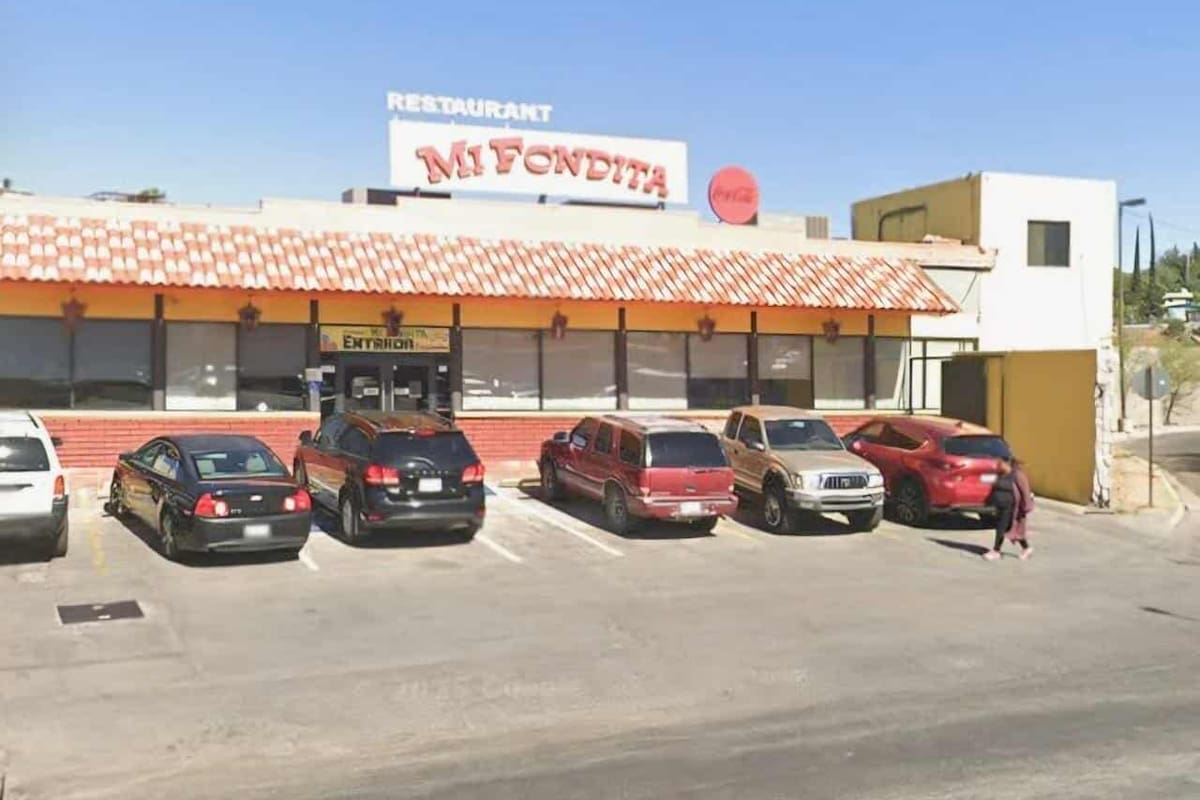 Hombre muere al ingresar a restaurante en Nogales