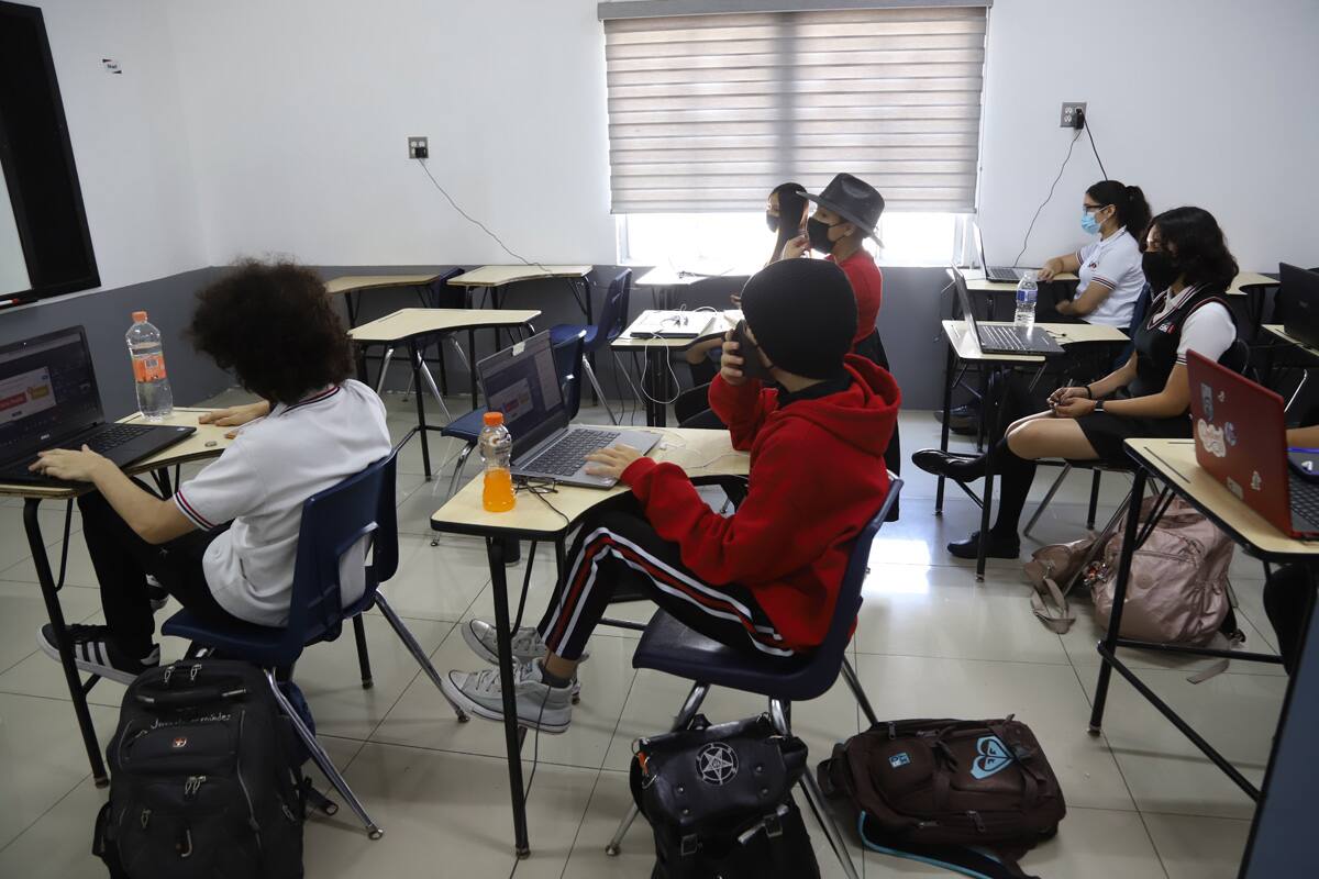 Pide la CEDHBC respetar el derecho a la libre personalidad de los estudiantes