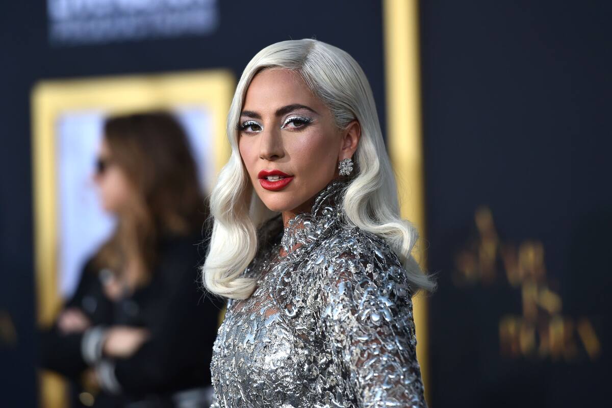 Lady Gaga revela que un miembro de su familia fue hospitalizado por Covid-19