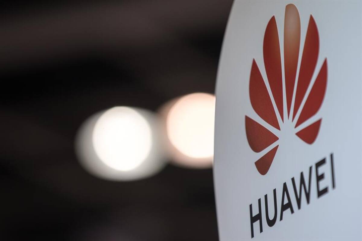 Empresas de EU podrán seguir haciendo negocios con Huawei hasta febrero