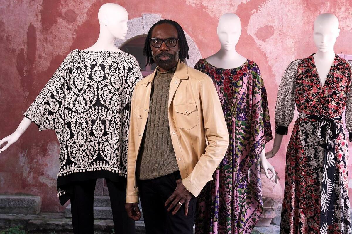 Tras un año de pandemia, aumenta la venta de ropa en EU