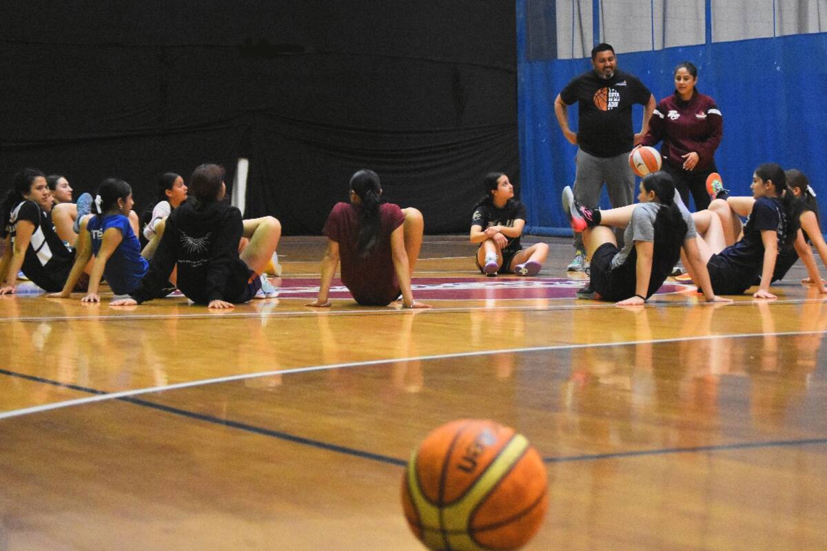 Preparan macro regional de baloncesto