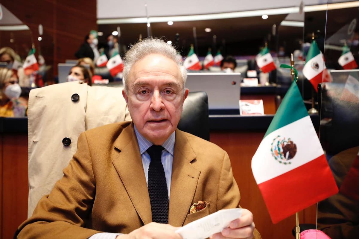 Foto: Senadores Morena.
Hector Vasconcelos.