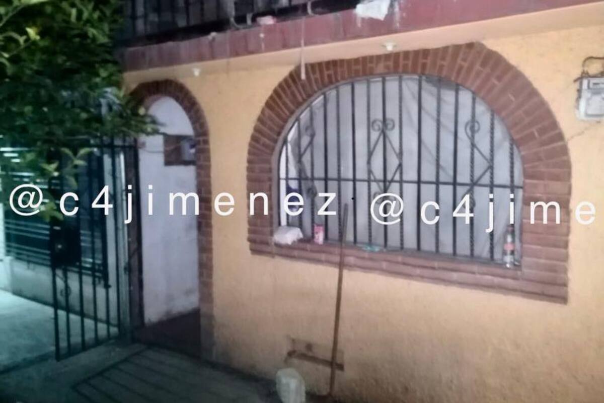 Matan mujer y abandonan a su bebé junto al cadáver en la CDMX