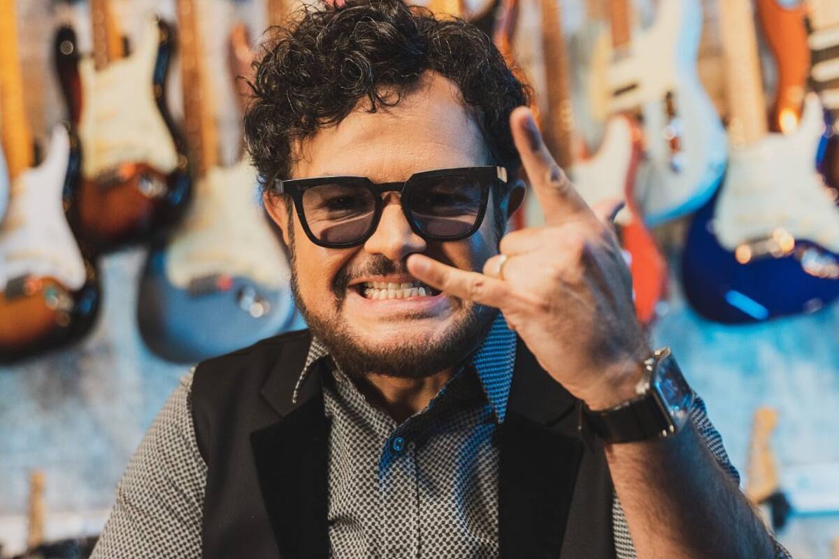 Aleks Syntek regalará un poco de su música este sábado