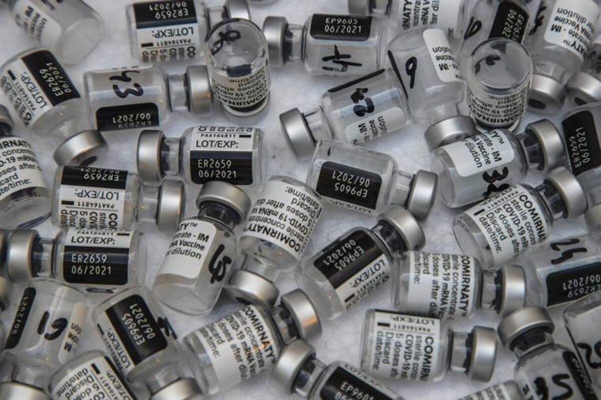 Segunda dosis Pfizer y Moderna debe administrarse como indica prospecto: EMA