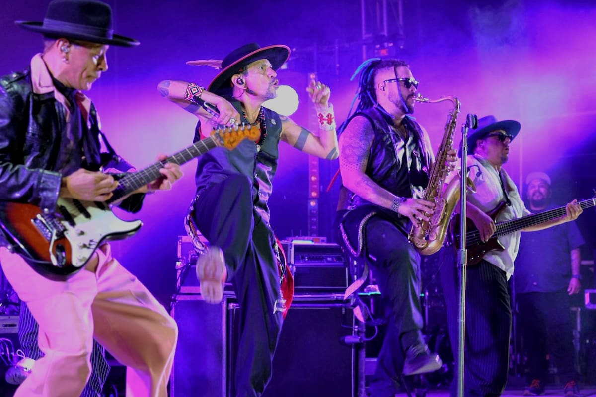 Celebra con ritual musical la Maldita Vecindad en Tijuana