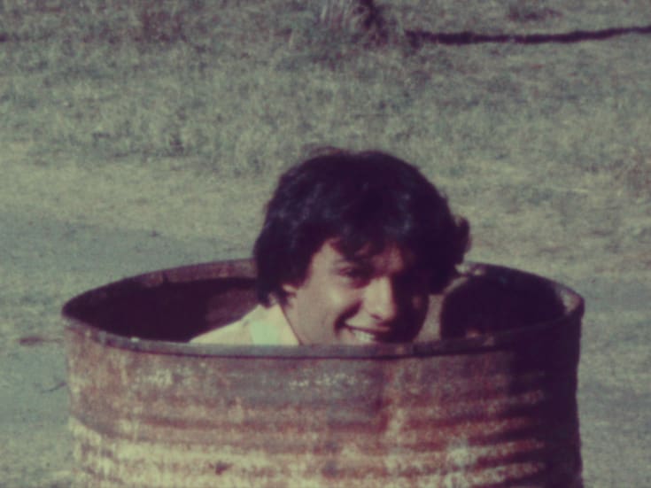 ¿Juan Gabriel sigue vivo? Los famosos que aseguran haber tenido contacto con “El Divo” tras su muerte