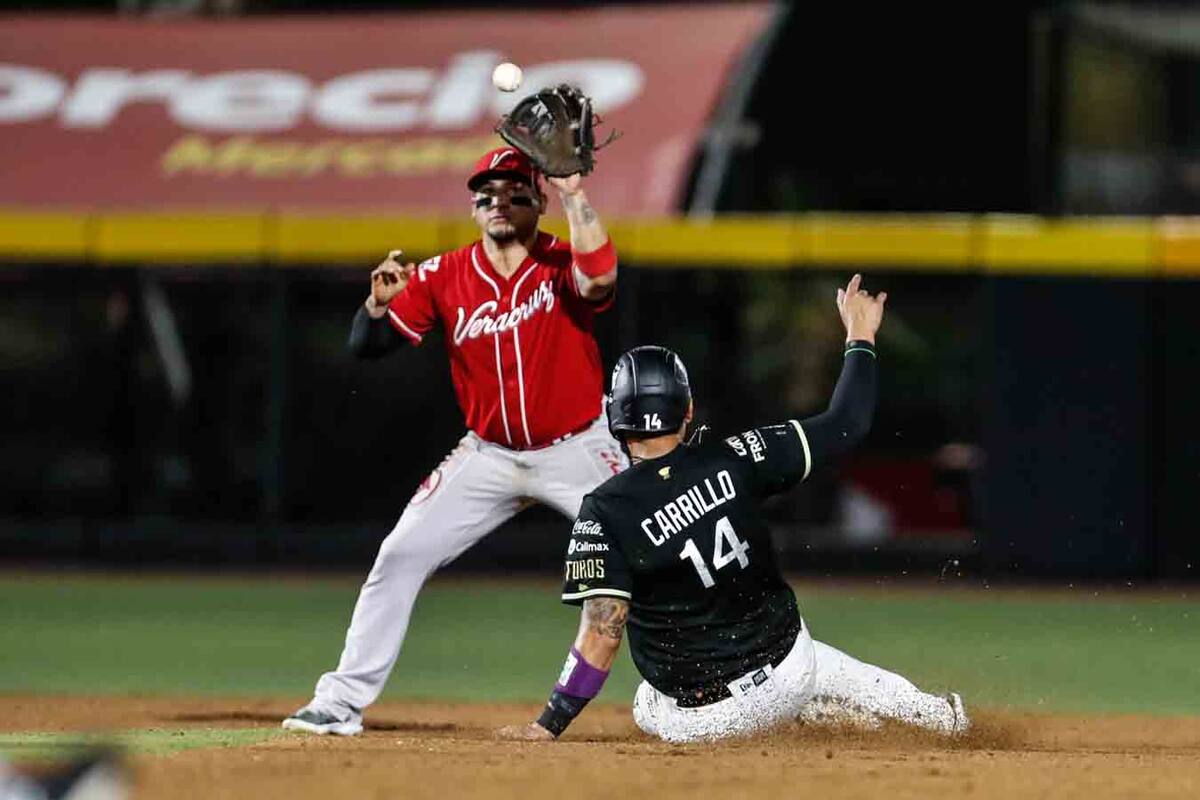 Cede Toros serie ante El Águila