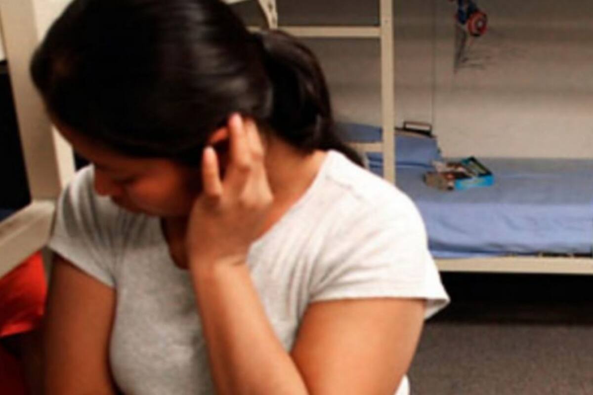 EU suspende deportación de mujeres abusadas por ginecólogo