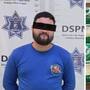 Descubren a empleado de frutería robando más de 4 mil pesos en queso