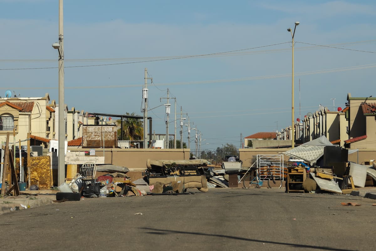 Es una prioridad atenderlos, dice Lupita Mora de familias desalojadas