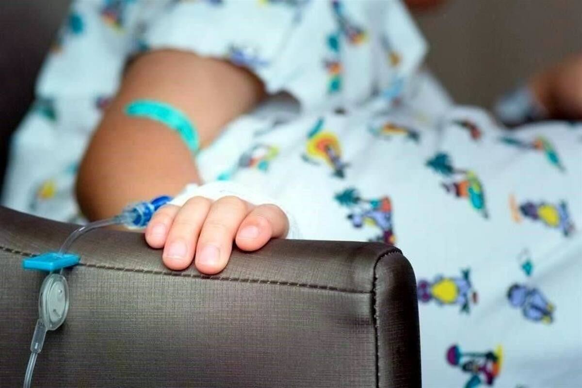 Papás de niños con cáncer exigen que reconozcan que hay desabasto de medicamentos