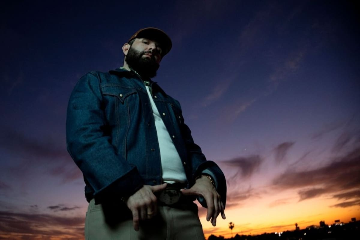 Carín León presenta MudaH, la edición deluxe de su álbum nominado al Latin GRAMMY, MUDA
