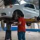 Hogares en México gastan 15 mil 507 pesos al año en mantenimiento automotriz debido a que la antigüedad de todos los autos que circulan en el país alcanzó un promedio de 16.2 años