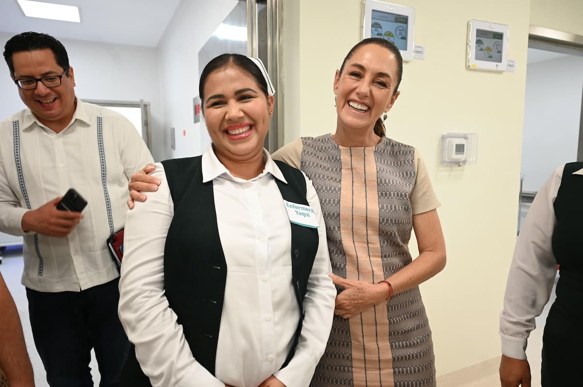 La presidenta encabezó la inauguración del Hospital IMSS-Bienestar en Vícam Switch, junto al gobernador Alfonso Durazo. | Crédito: Presidencia