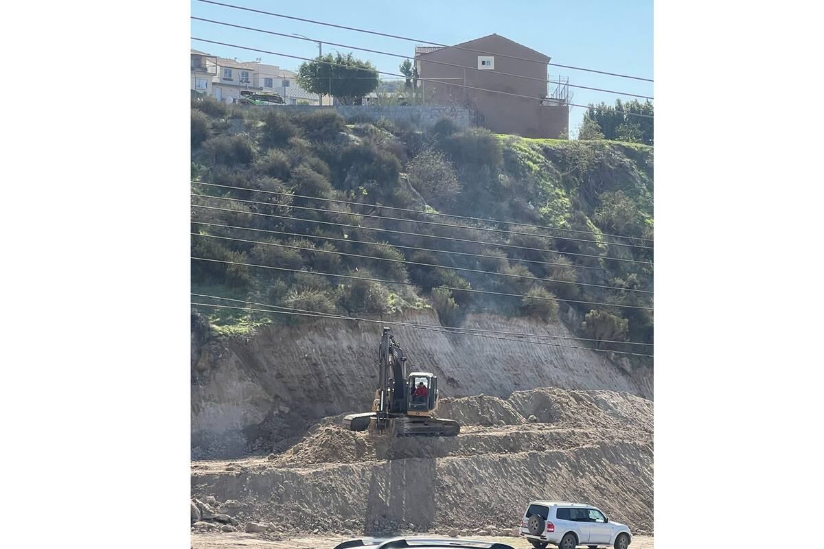 Preocupan cortes del talud a vecinos  de Urbi Quinta Versalles