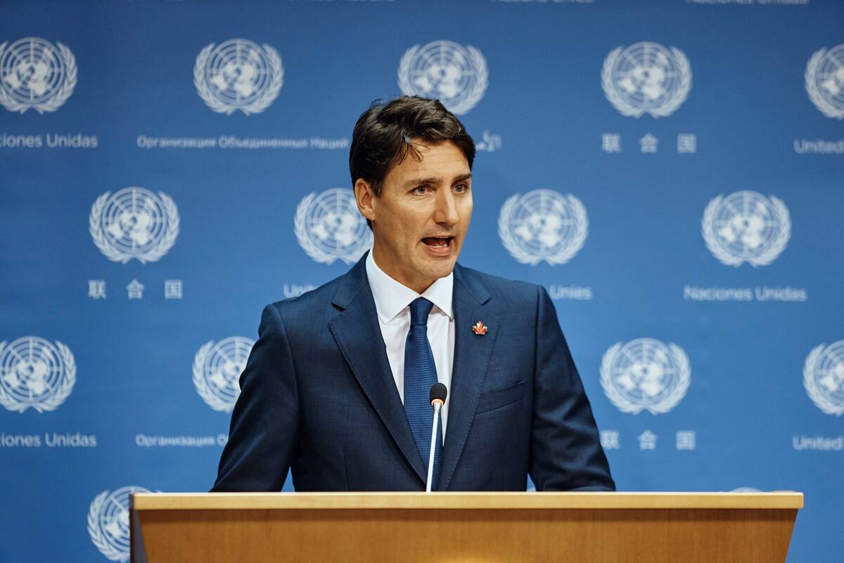 Pasajeros de avión estarían vivos de no ser por tensiones: Trudeau