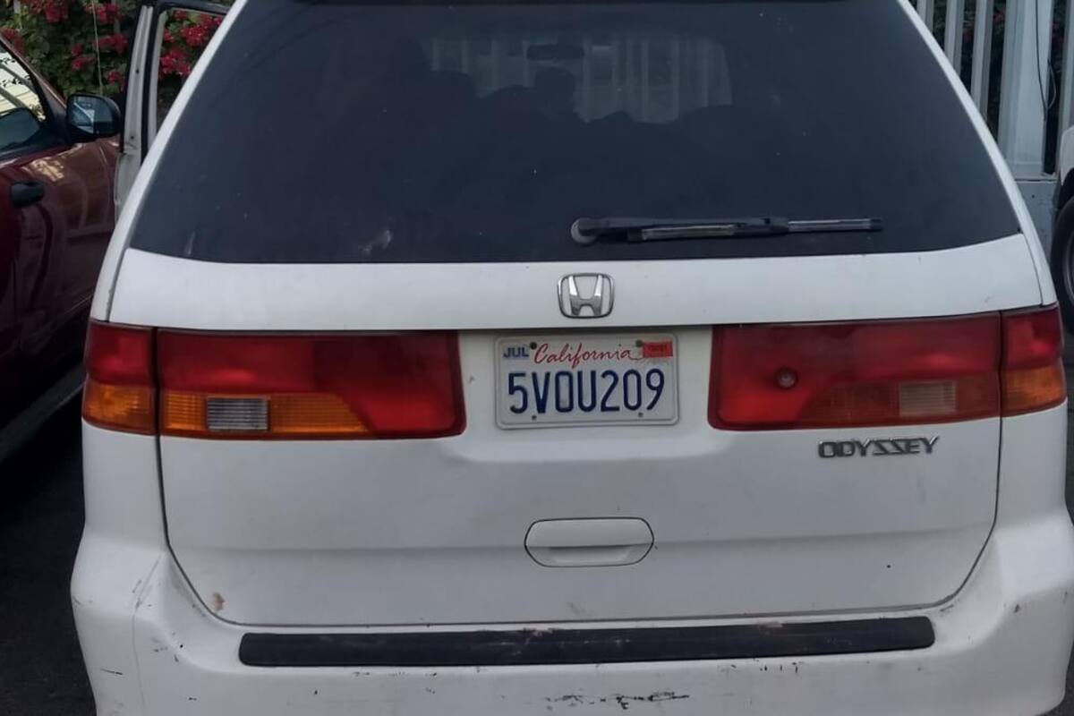 Recuperan auto robado con violencia en el valle