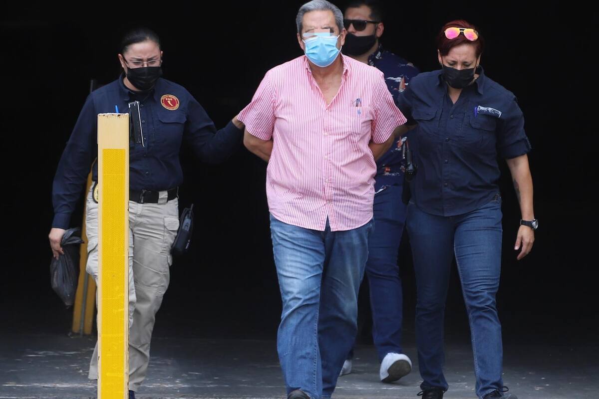 Detiene FGE al doctor que operó a Michelle Benítez