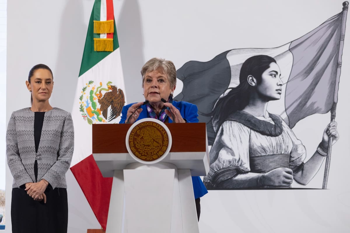 Alicia Bárcena Ibarra, secretaria de Medio Ambiente y Recursos Naturales, en la "Conferencia del Pueblo" encabezada por la presidenta Claudia Sheinbaum. | Crédito: Presidencia