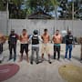 México expulsa a cinco presuntos integrantes de Barrio 18 y Mara Salvatrucha y los entrega a Guatemala para su traslado a El Salvador