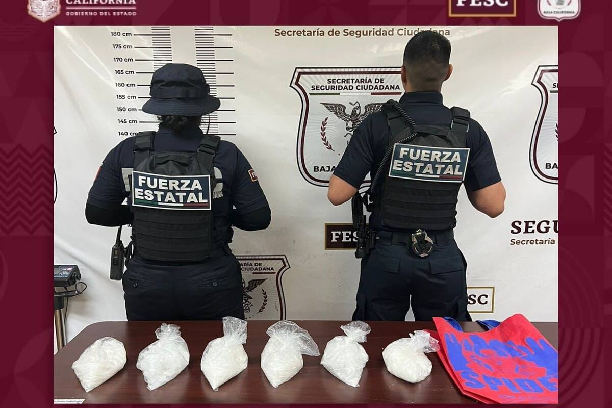 Localiza FESC más de 2 kilogramos de metanfetamina dentro de un auto con reporte de robo