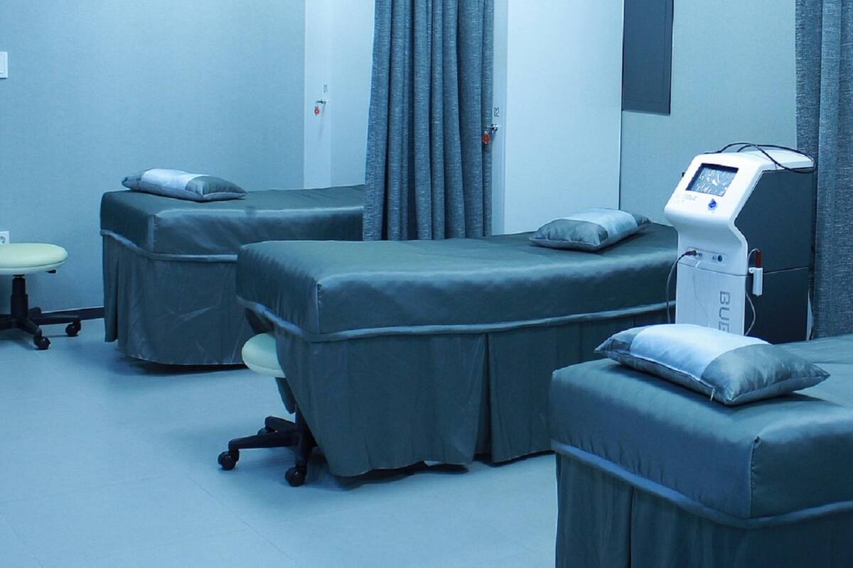 Sanciona Coepris hasta al 30% de unidades médicas al mes por irregularidades