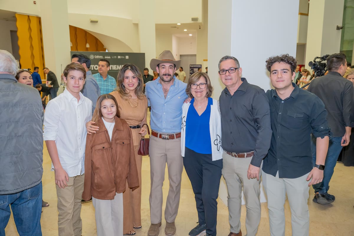 ARTE QUE UNE Y EMOCIONA