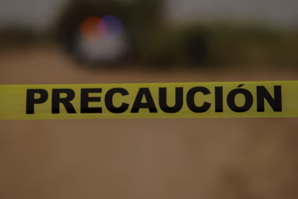 Hombre es ejecutado en su vehículo en la colonia Mártires de la Democracia