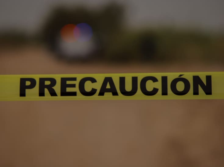 Hombre es ejecutado en su vehículo en Hacienda Encantada
