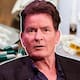 Charlie Sheen asegura que un cartel mexicano lo veto por la gran cantidad de drogas que compraba; “pensaban que estaba haciendo negocios”