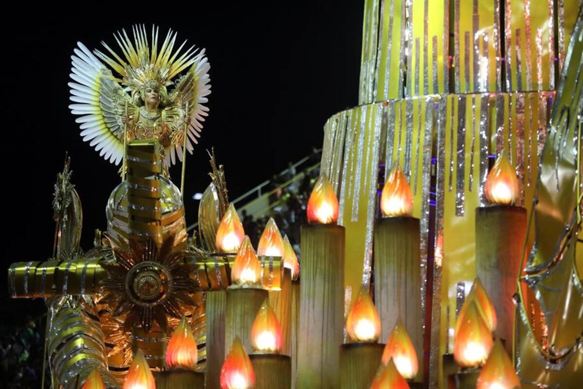 10 millones de personas disfrutaron de los carnavales en Río de Janeiro