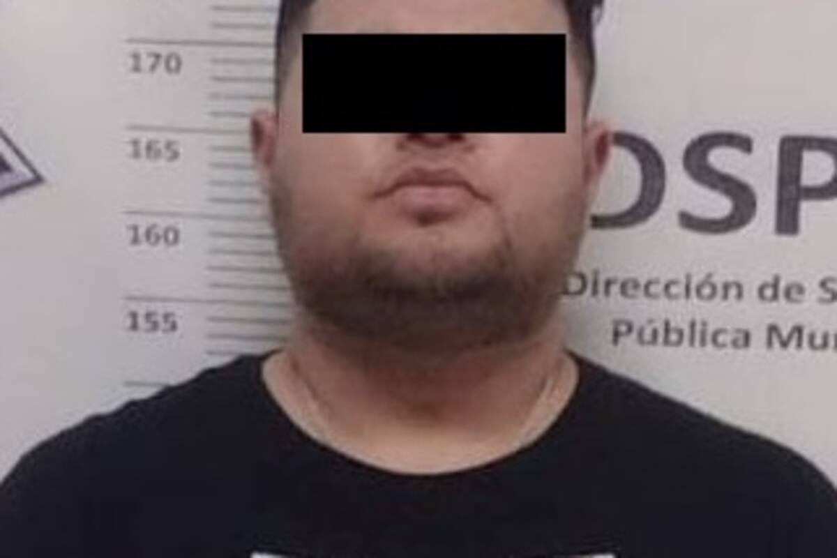 Taxista es detenido por robar a jóvenes al salir de antro