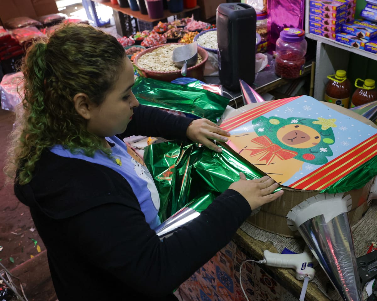 El proceso, explica, requiere tiempo, paciencia y dedicación, muy lejos de la idea de que se trata de un trabajo sencillo l Foto: Javier Gallegos