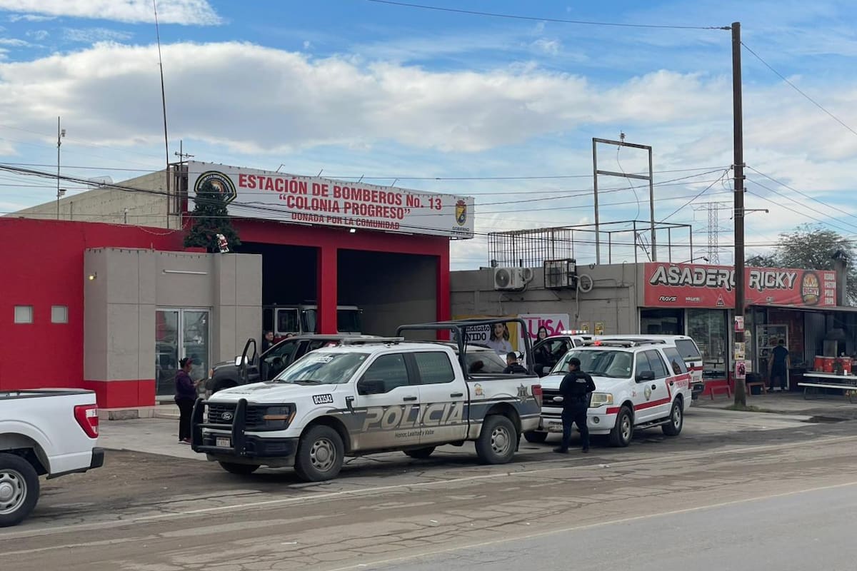 Trasladan a mujer inconsciente a estación de Bomberos; ya no tenía signos vitales