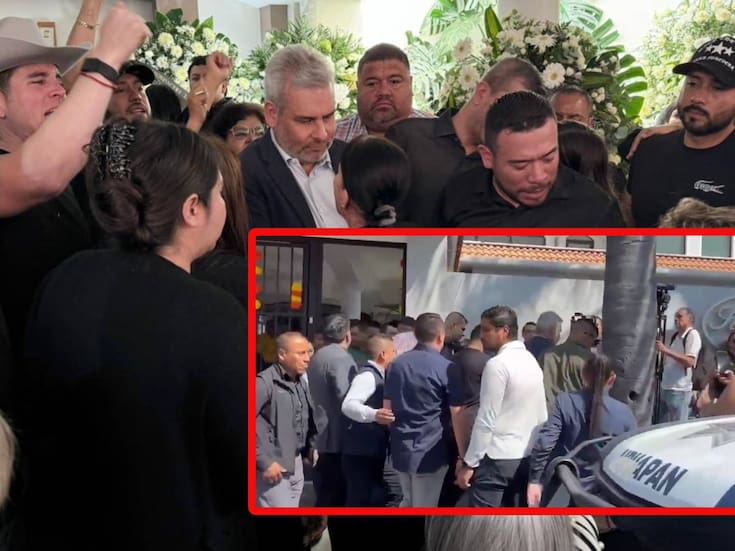 “Asesino”: Le gritan e insultan a gobernador de Michoacán durante asistencia a funeral de Carlos Manzo; es escoltado por un fuerte dispositivo de seguridad