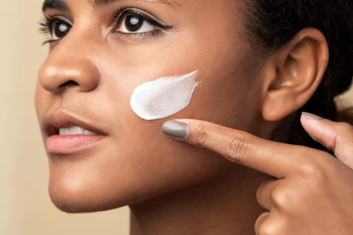 ¿Tienes piel grasa? 5 consejos para elegir el mejor suero