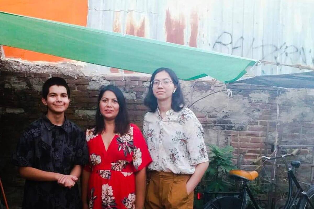 “Empecé de la nada”: Yolanda, vendedora de herbarios
