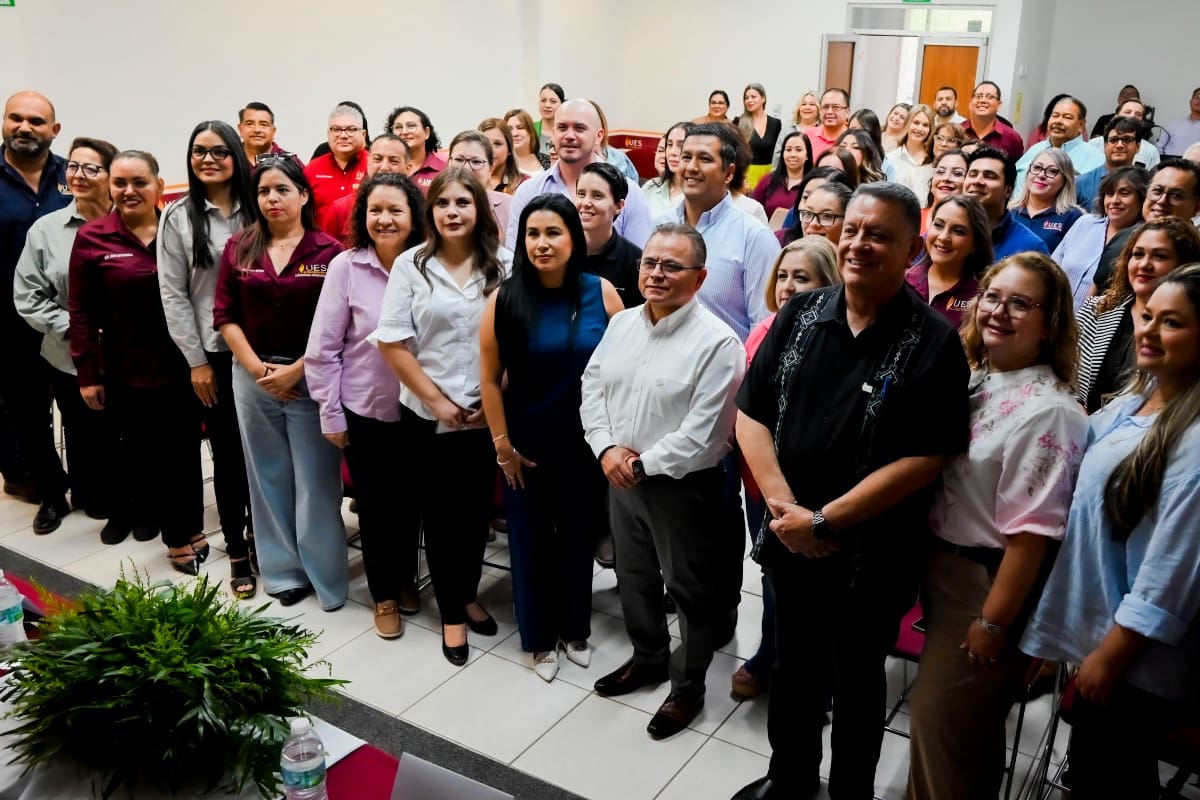 José Arturo Delgado Reza asume dirección de la UES San Luis Río Colorado