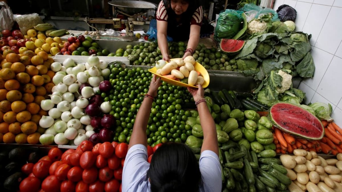 46 millones de mexicanos no alcanzan la Línea de Pobreza por Ingresos. /Reuters