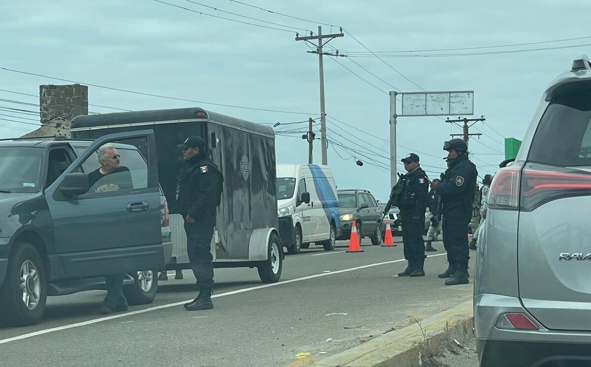 El retén se extiende hasta el entronque del Corredor 2000.